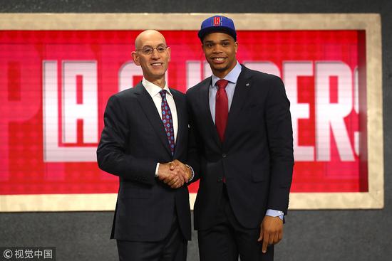 不仅展示了 不仅展示了